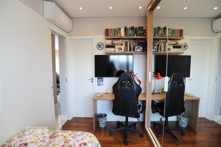 Apartamento à venda com 90m², 2 quartos e 2 vagasSuíte 1