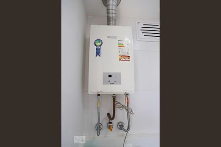 Apartamento à venda com 90m², 2 quartos e 2 vagasQuarto de serviço