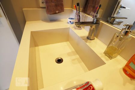 Apartamento à venda com 90m², 2 quartos e 2 vagasSuíte 1