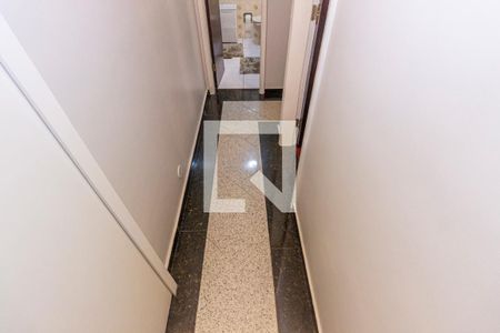 Apartamento à venda com 78m², 3 quartos e 1 vagaCorredor