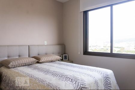 Suíte de apartamento à venda com 2 quartos, 62m² em Jardim do Salso, Porto Alegre