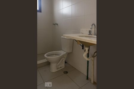 Banheiro da Suíte de apartamento à venda com 2 quartos, 62m² em Jardim do Salso, Porto Alegre