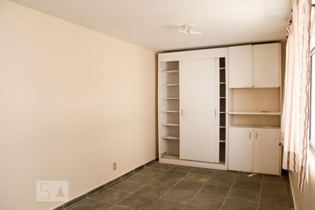 Casa à venda com 185m², 3 quartos e 2 vagasEdicula