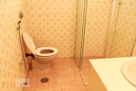 Casa à venda com 185m², 3 quartos e 2 vagasBanheiro Social