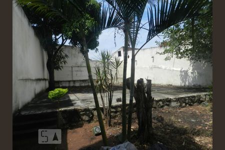 Casa à venda com 450m², 5 quartos e 5 vagas Casa à venda com 450m², 5 quartos e 5 vagasQuintal