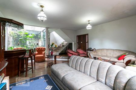 Sala de casa à venda com 3 quartos, 350m² em Vila Bertioga, São Paulo