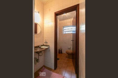 Lavabo de casa à venda com 3 quartos, 350m² em Vila Bertioga, São Paulo