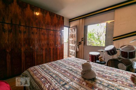 Casa à venda com 350m², 3 quartos e 8 vagasSuíte 1