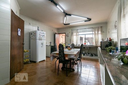 Casa à venda com 350m², 3 quartos e 8 vagasCozinha