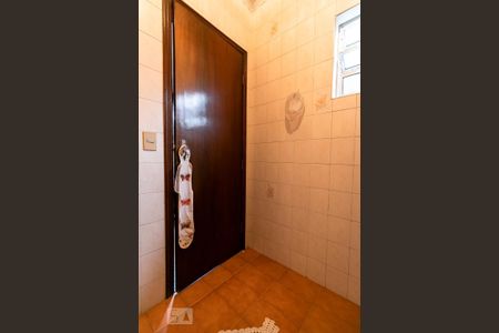 Casa à venda com 350m², 3 quartos e 8 vagasBanheiro da Suíte 2