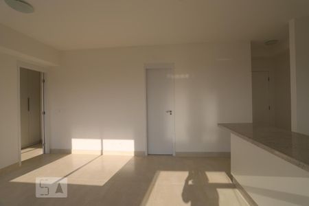 Sala de apartamento para alugar com 1 quarto, 53m² em Alphaville Empresarial, Barueri