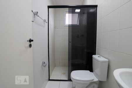 Banheiro de apartamento para alugar com 2 quartos, 54m² em Vila Aricanduva, São Paulo