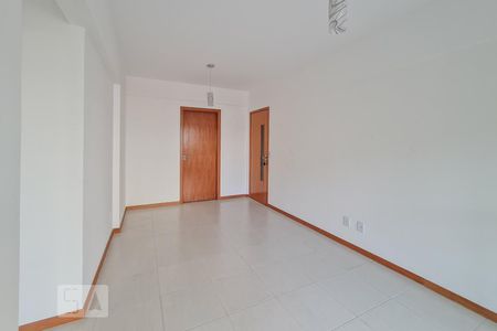 Sala de apartamento para alugar com 3 quartos, 75m² em Imbuí, Salvador
