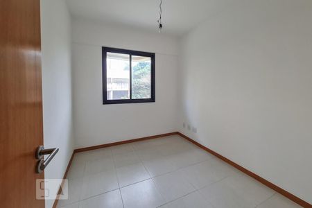 Quarto 1 de apartamento para alugar com 3 quartos, 75m² em Imbuí, Salvador