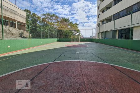 Apartamento para alugar com 75m², 3 quartos e 2 vagasQuadra Esportiva