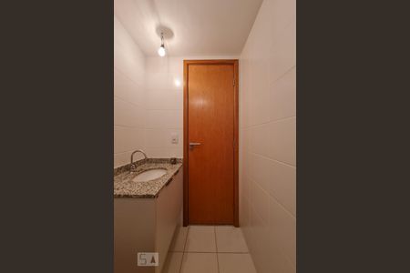 Apartamento para alugar com 75m², 3 quartos e 2 vagasBanheiro Social