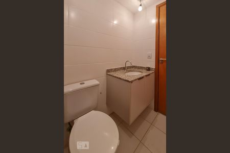 Apartamento para alugar com 75m², 3 quartos e 2 vagasBanheiro Social