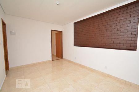 Sala de casa para alugar com 1 quarto, 50m² em Parque Continental Ii, Guarulhos