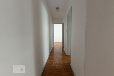 Corredor de apartamento para alugar com 1 quarto, 55m² em Centro Histórico, Porto Alegre