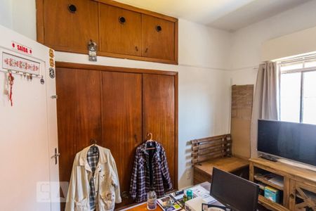 Casa à venda com 203m², 5 quartos e 3 vagasQuarto 2