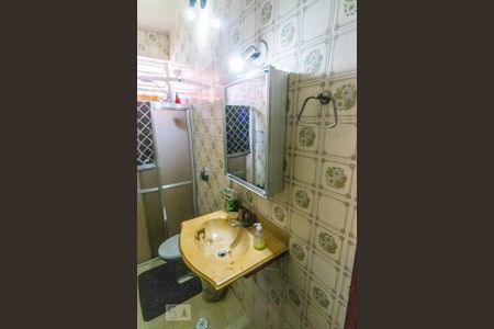 Casa à venda com 203m², 5 quartos e 3 vagasCasa 2 Banheiro 1