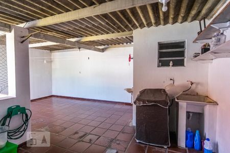 Casa à venda com 203m², 5 quartos e 3 vagasÁrea de Serviço