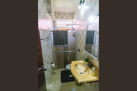 Casa à venda com 203m², 5 quartos e 3 vagasCasa 2 Banheiro 1