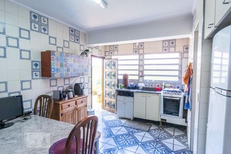Casa à venda com 203m², 5 quartos e 3 vagasCasa 2 Cozinha