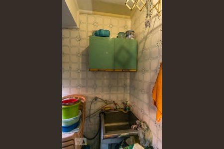 Casa à venda com 203m², 5 quartos e 3 vagasCasa 2 Área de Serviço