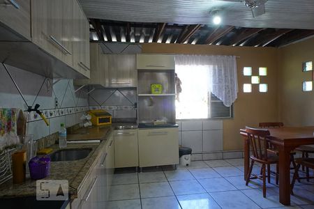 Sala - Cozinha de casa à venda com 4 quartos, 150m² em Niterói, Canoas
