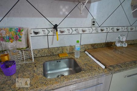 Cozinha de casa à venda com 4 quartos, 150m² em Niterói, Canoas