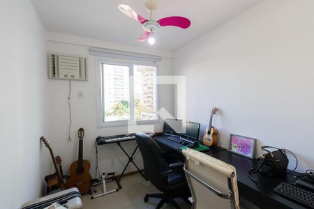 Quarto 1 de apartamento à venda com 3 quartos, 74m² em Jacarepaguá, Rio de Janeiro