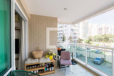 Varanda de apartamento à venda com 3 quartos, 74m² em Jacarepaguá, Rio de Janeiro