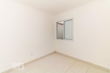 Quarto 2 de apartamento para alugar com 2 quartos, 45m² em Vila Nova Mazzei, São Paulo