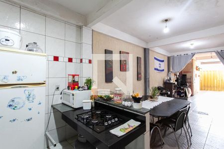 Casa à venda com 381m², 3 quartos e 2 vagasCozinha e Área de Serviço