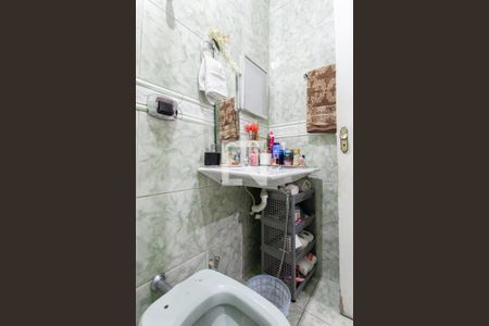 Casa à venda com 381m², 3 quartos e 2 vagasBanheiro da Suíte