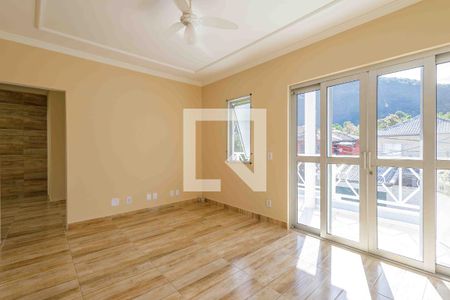 Casa de condomínio à venda com 350m², 4 quartos e 4 vagasSuíte 1