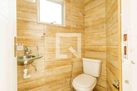 Casa de condomínio à venda com 350m², 4 quartos e 4 vagasLavabo