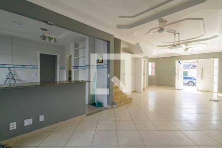 Sala de casa de condomínio à venda com 4 quartos, 350m² em Vargem Pequena, Rio de Janeiro