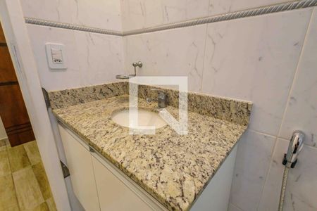 Casa de condomínio à venda com 350m², 4 quartos e 4 vagasBanheiro da Suíte 2