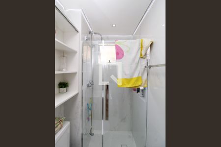 Apartamento à venda com 110m², 3 quartos e 2 vagasBanheiro Social