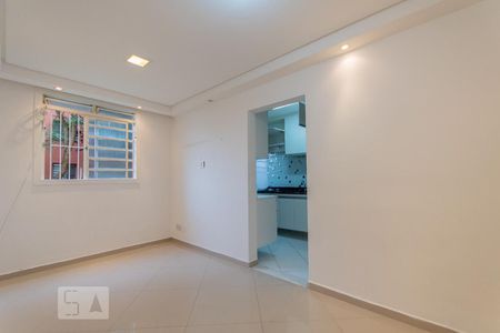 Sala de apartamento para alugar com 2 quartos, 47m² em Parque das Nações, Santo André