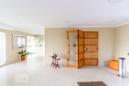 Apartamento à venda com 58m², 2 quartos e 1 vaga Apartamento à venda com 58m², 2 quartos e 1 vagaHall de Entrada