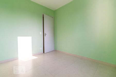 Quarto 1 de apartamento para alugar com 2 quartos, 58m² em Vila Guarani, São Paulo