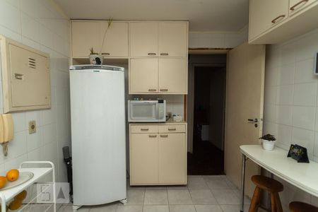 Apartamento à venda com 82m², 2 quartos e sem vagaCozinha
