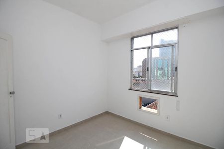 Quarto 1 de apartamento para alugar com 2 quartos, 65m² em Centro, Rio de Janeiro