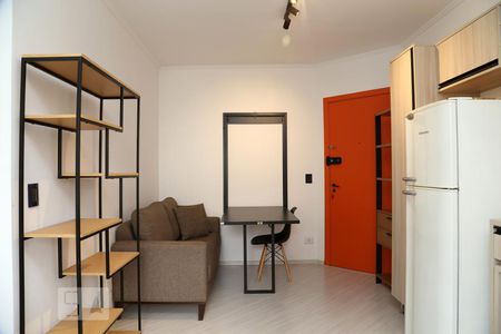 Sala/Cozinha de apartamento à venda com 1 quarto, 31m² em Vila Suzana, São Paulo