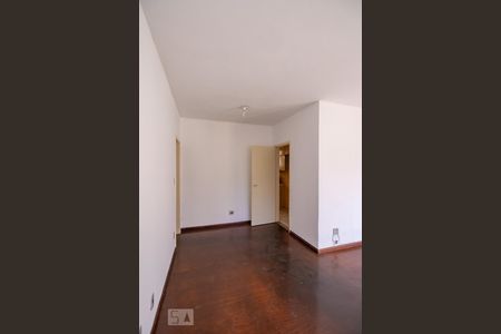 Sala de apartamento para alugar com 2 quartos, 70m² em Sagrada Família, Belo Horizonte