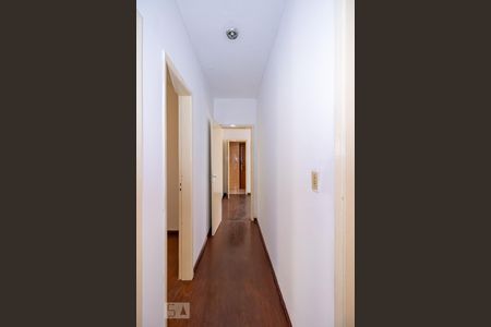 Apartamento à venda com 70m², 2 quartos e 1 vagaCorredor