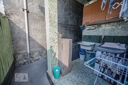 Casa à venda com 220m², 5 quartos e sem vaga Casa à venda com 220m², 5 quartos e sem vagaÁrea de Serviço